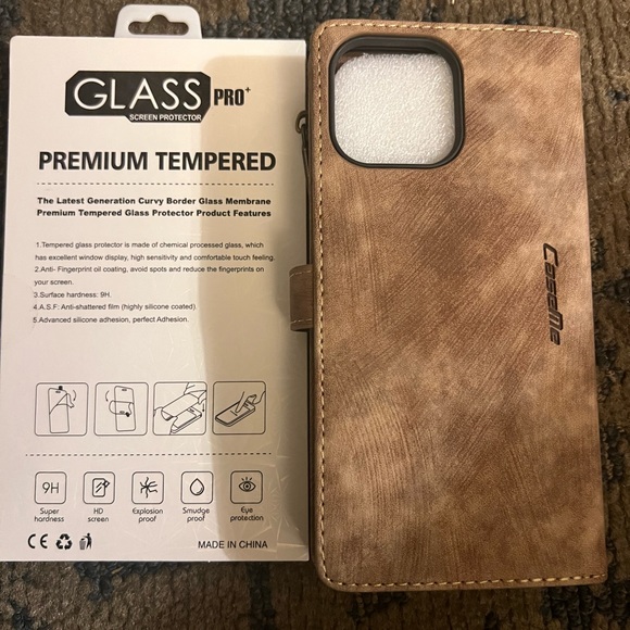 Iphone 13 Max Wallet Case - Picture 1 of 4